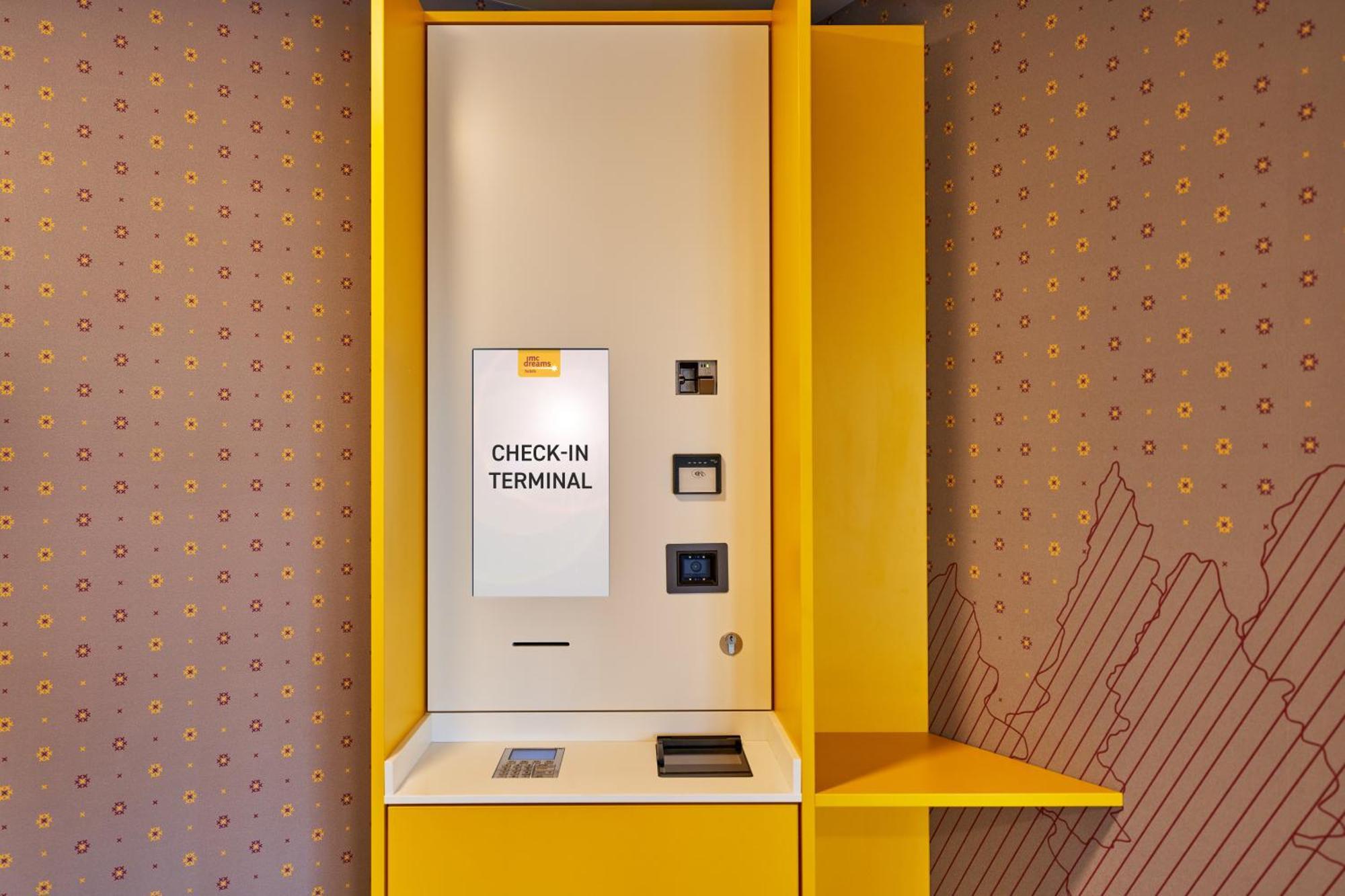 Mcdreams Hotel Moenchengladbach Extérieur photo