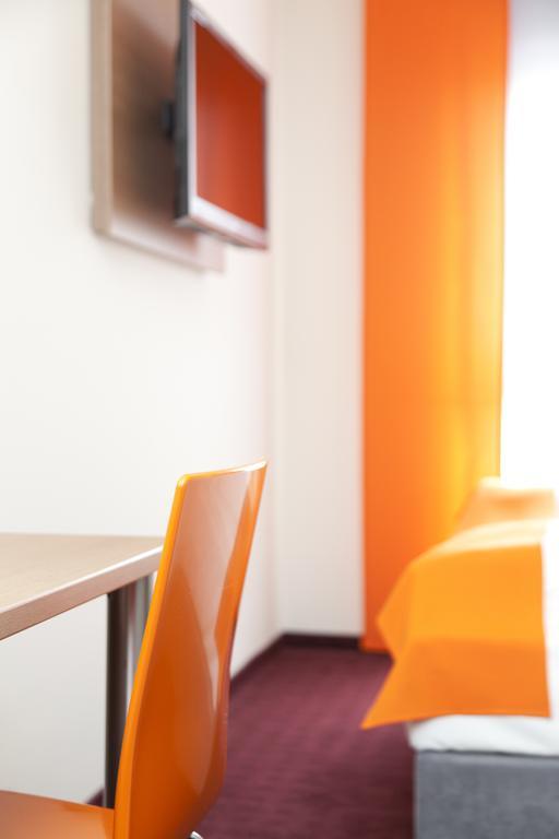 Mcdreams Hotel Moenchengladbach Extérieur photo